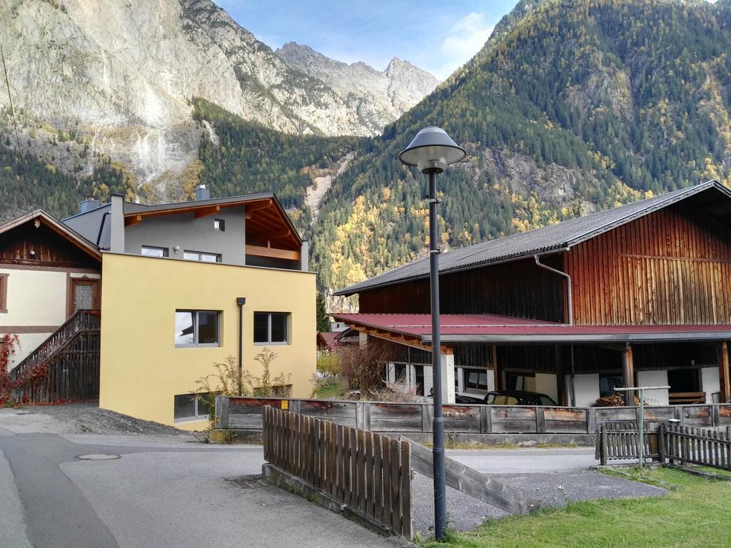 Ferienwohnung Mair Umhausen Bagian luar foto